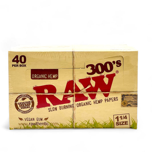 Raw 300's Organic Hemp 1 1/4 Size - Pack of 40, 300 Leaves/Pack